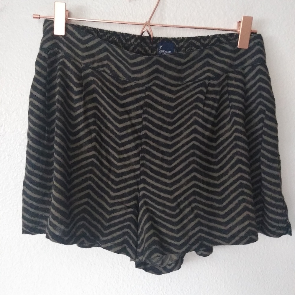 America Eagle• Shorts •Size medium